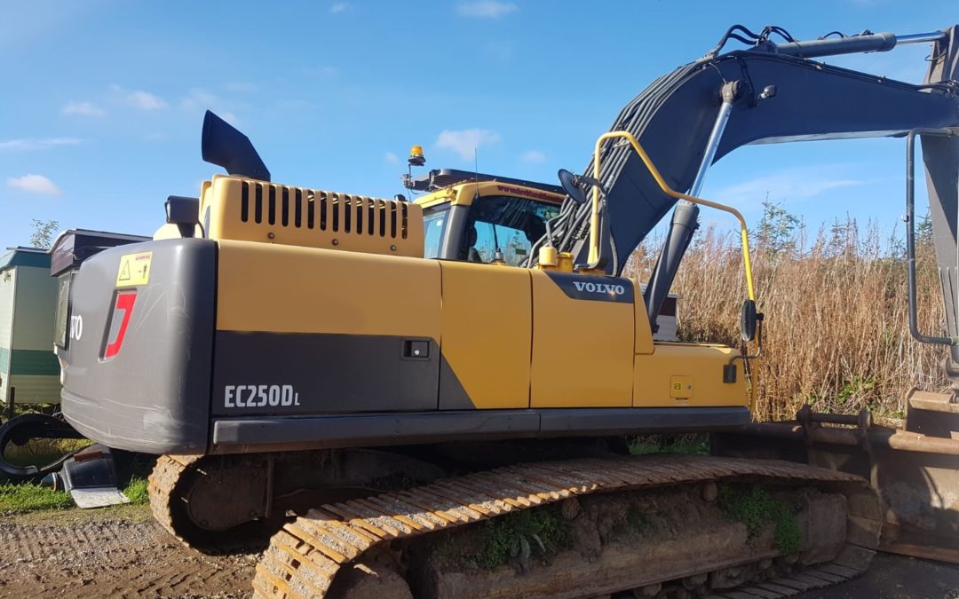 VOLVO EC250DL