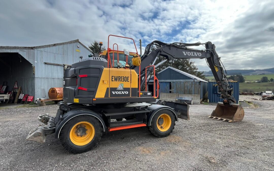 VOLVO EW130E