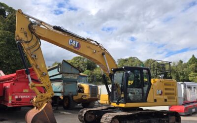 CAT 320 Excavator (Full 2D Spec)