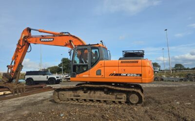 DOOSAN DX225 LC